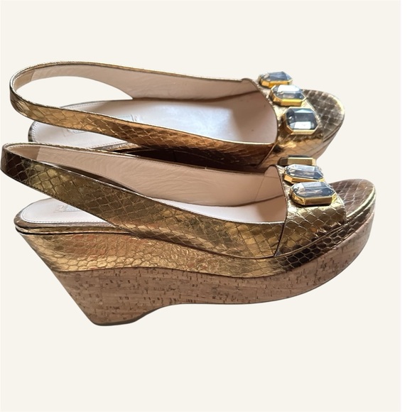 PRADA Gold Wedge Slingback Sandals🌸 - Picture 15 of 16